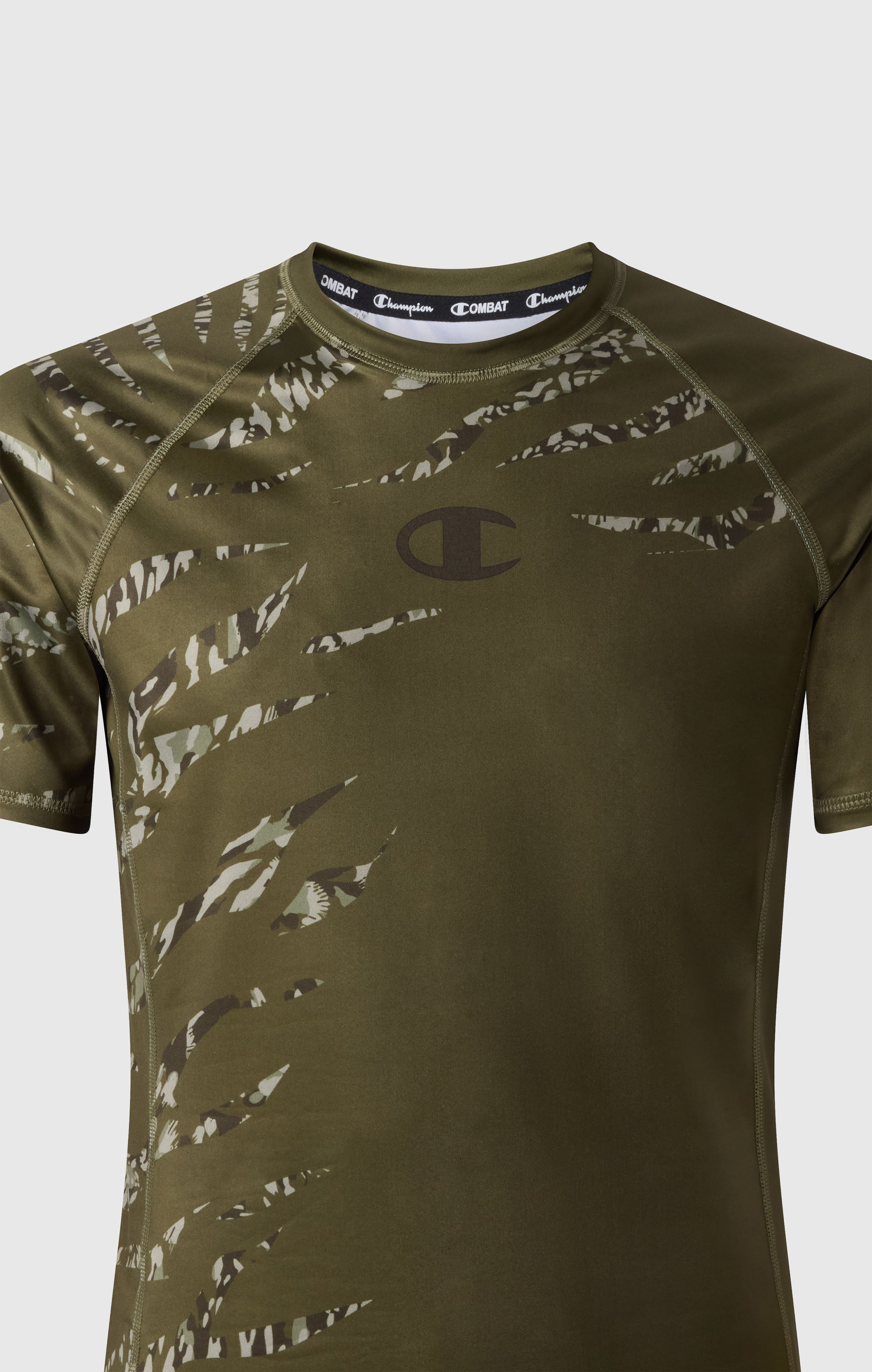 CHAMPION COMPRESSION T-SHIRT COMBAT MILITARY GROEN