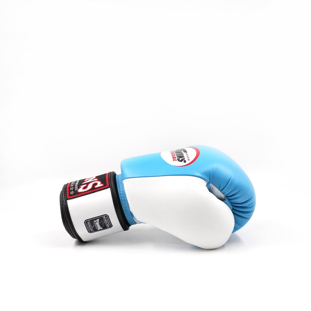 Gants de boxe Twins (kick) BGVL 3 Air bleu/blanc