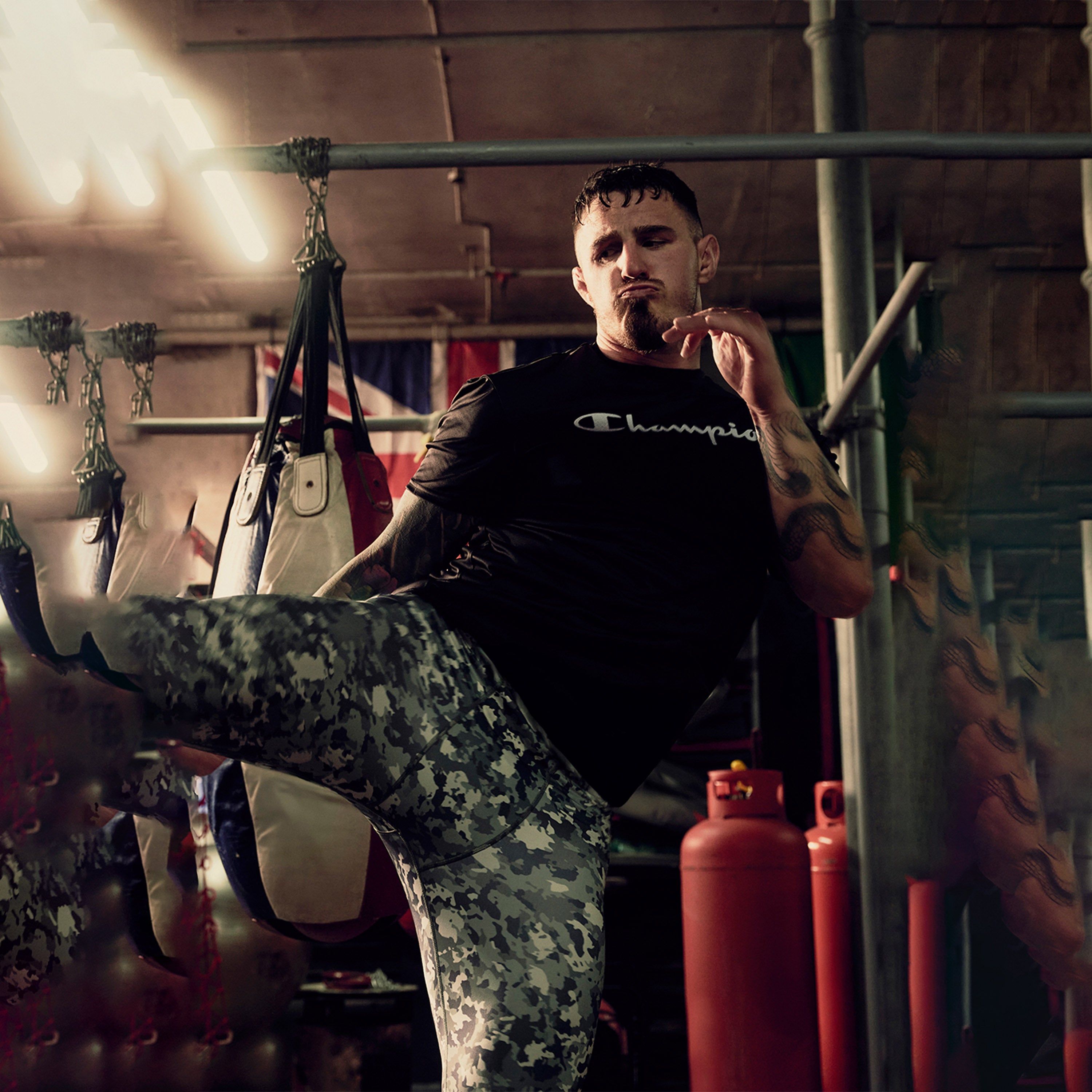 CHAMPION QUIK-DRY T-SHIRT COMBAT ZWART